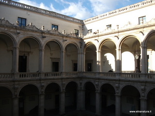 Palazzo Universita Catania